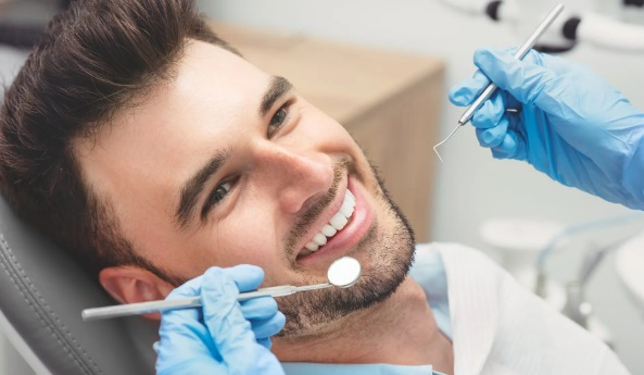 Dentist in 33777'