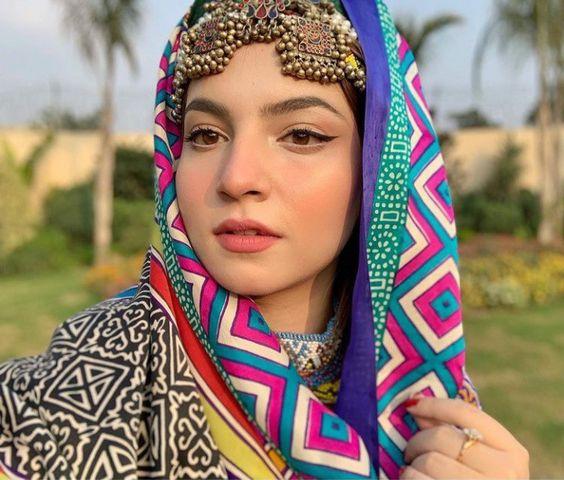 Escorts organization Logo