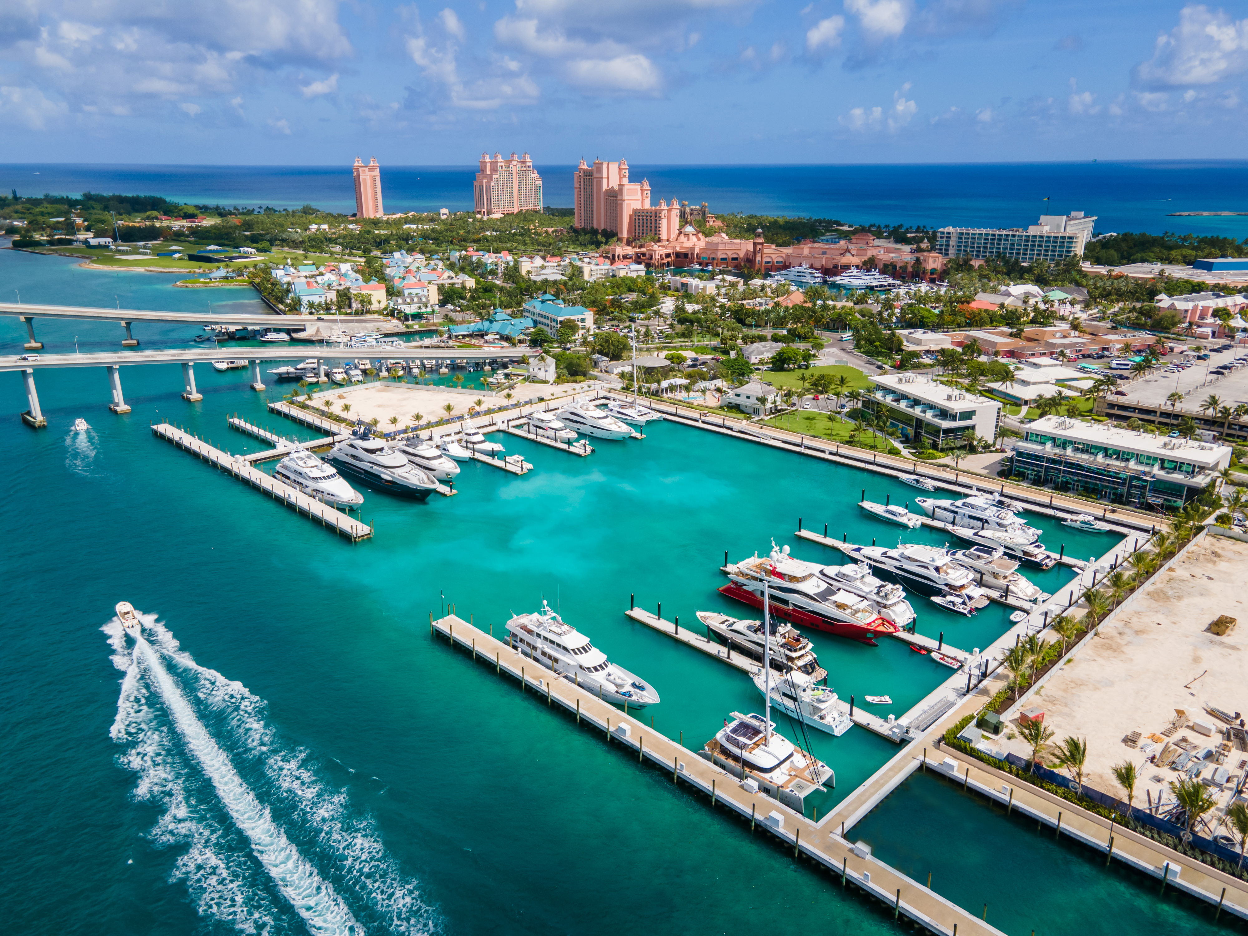 Hurricane Hole Superyacht Marina