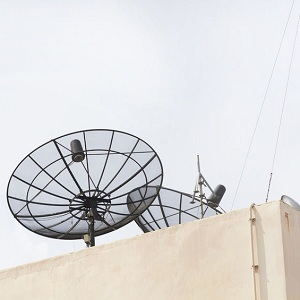 SATCOM SERVICE Logo