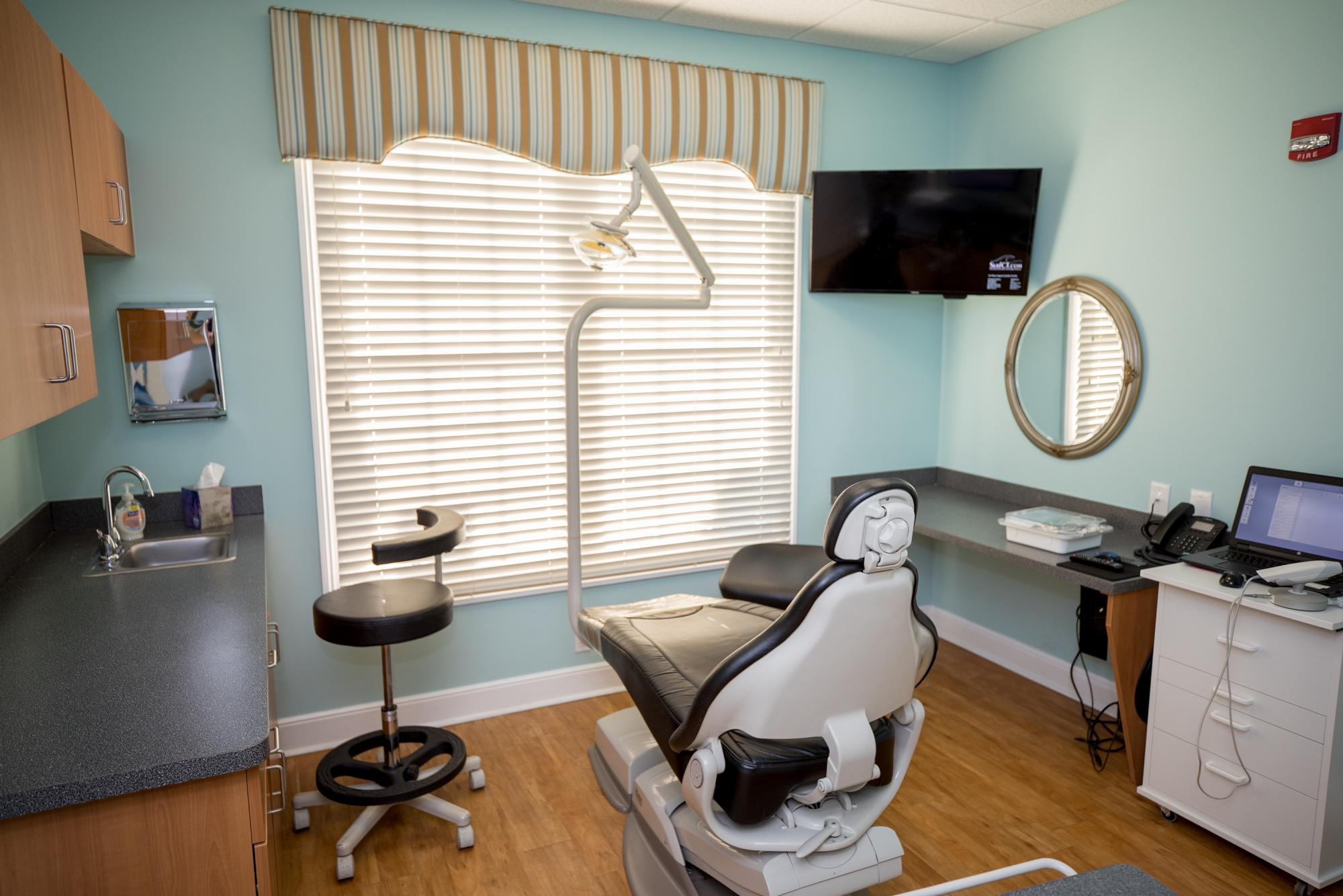 Porcelain Veneers'
