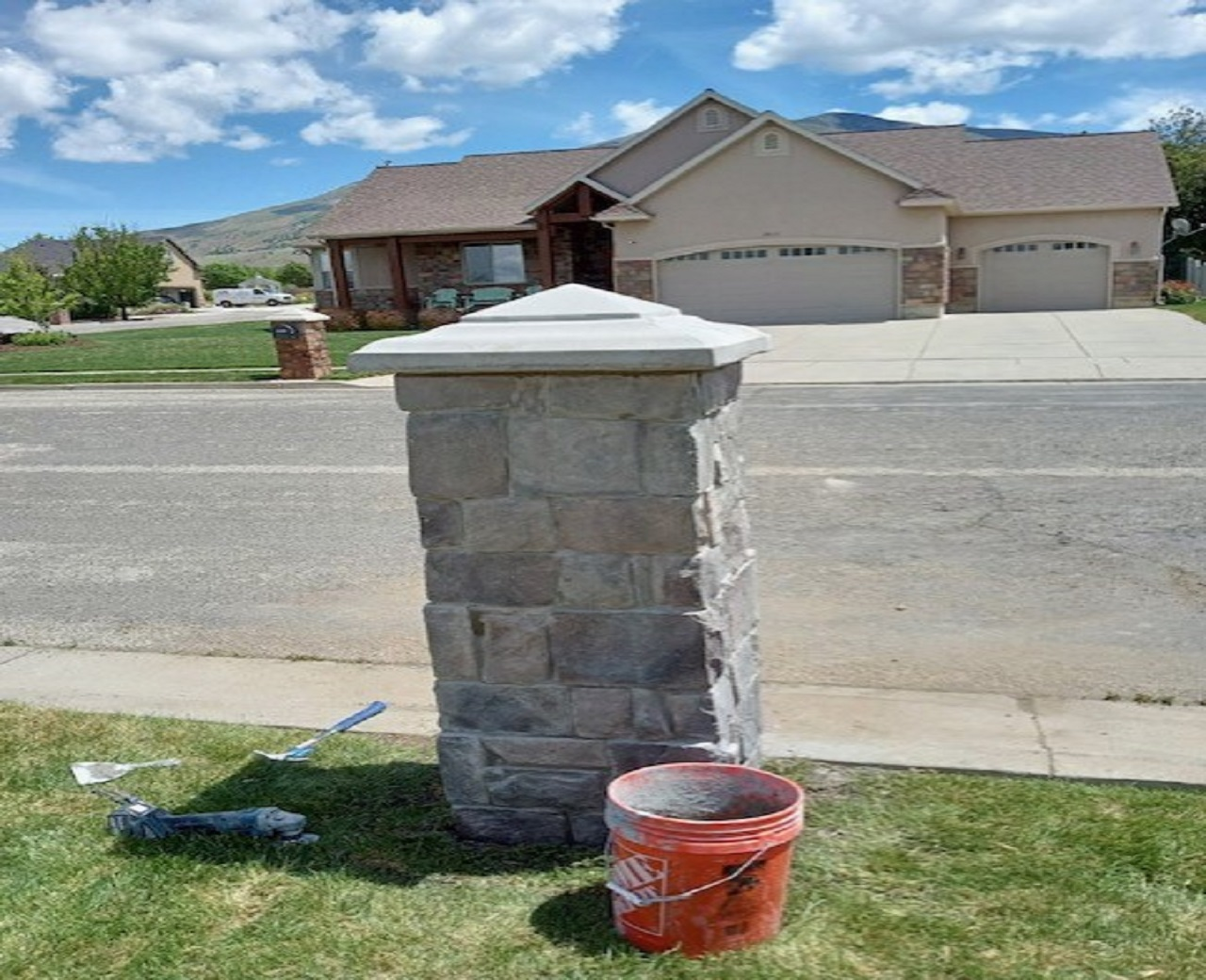 Company Logo For Logan Mailbox Builders'