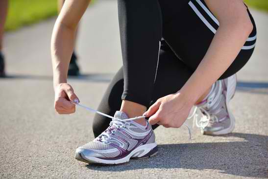 Women’s Walking Shoe Review