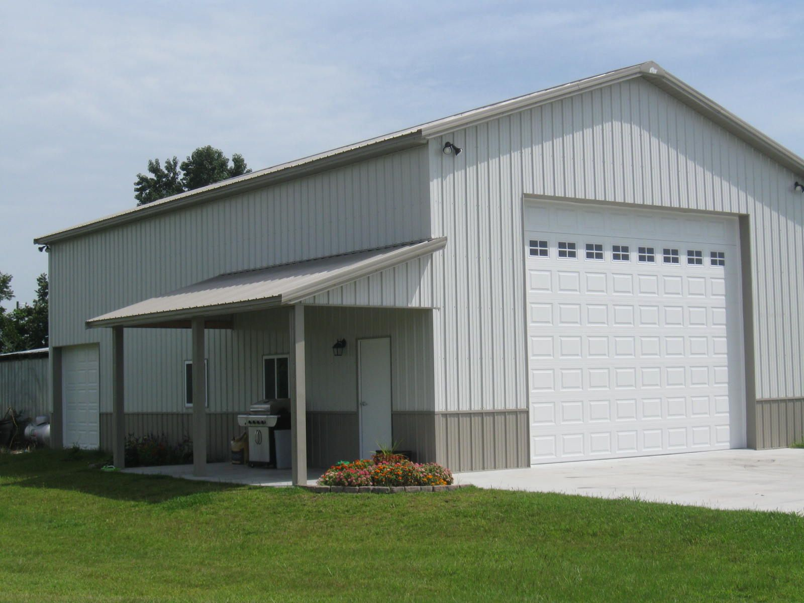 Pole Buildings'