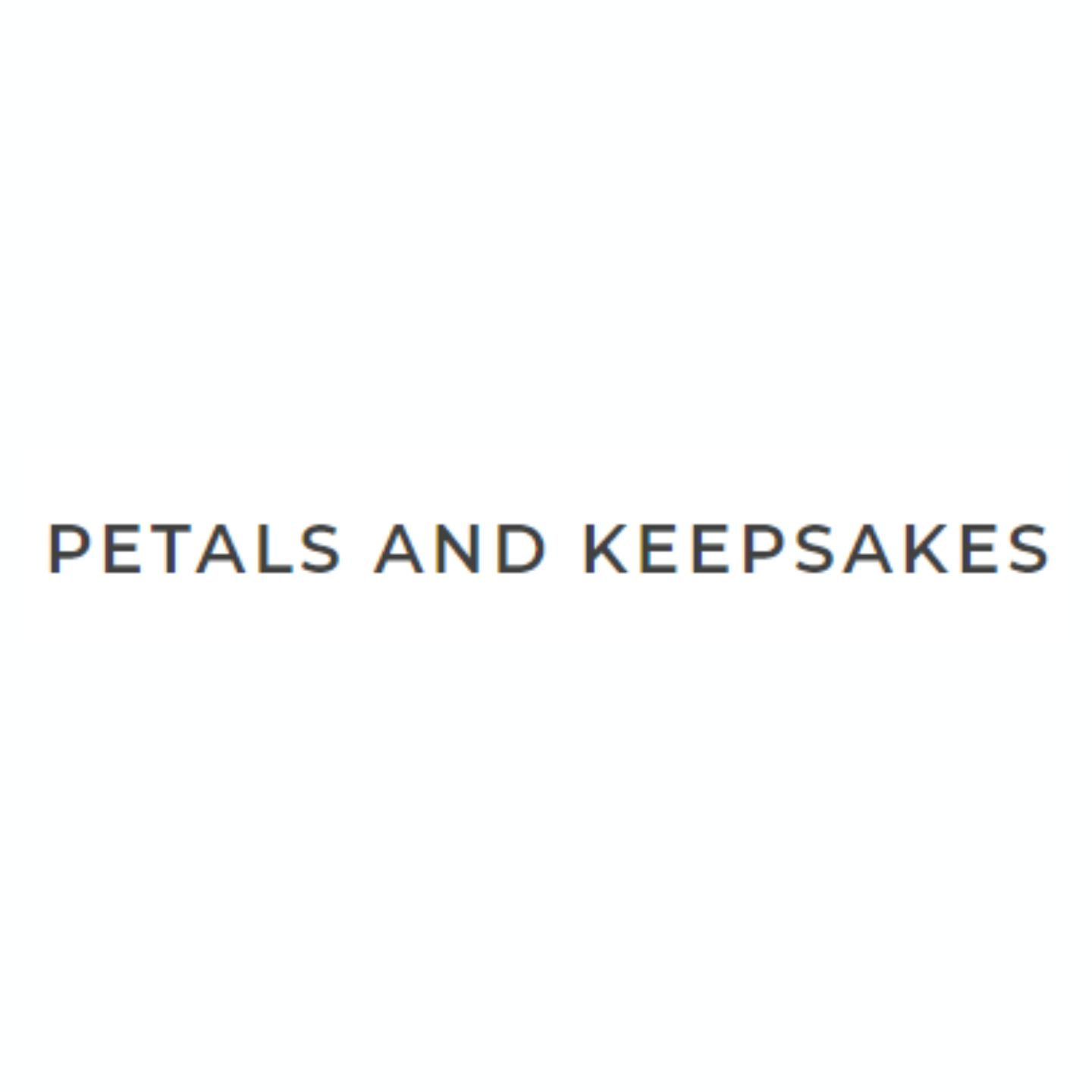 Petals and Keepsakes Logo