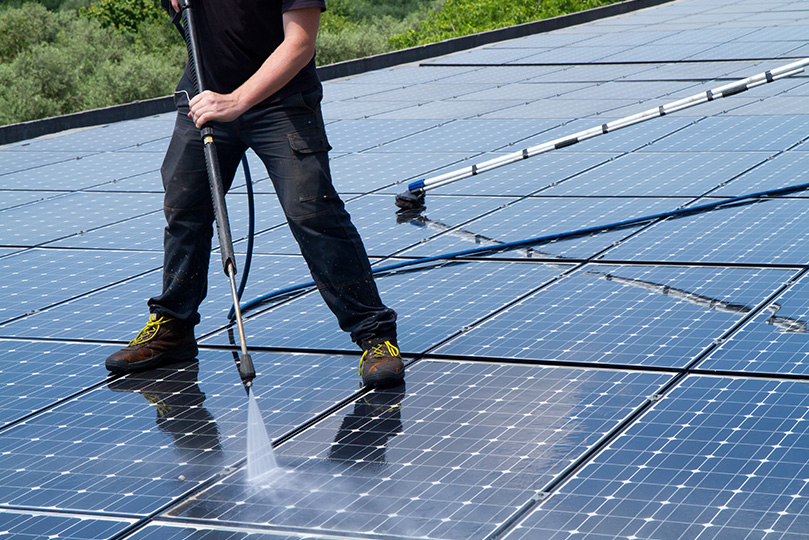 solar cleaning Sacramento'