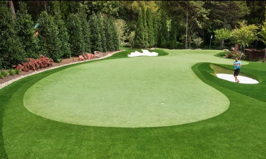 Putting greens for backyard'