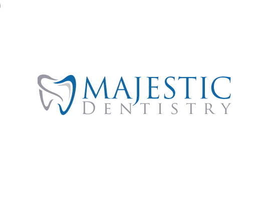 Majestic Dentist Logo