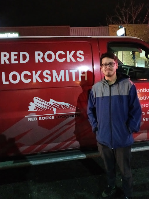 Red Rocks Locksmith Boulder Logo