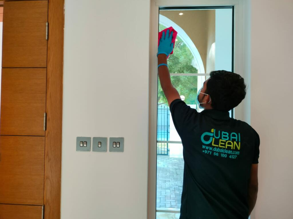 Deep cleaning services in Dubai'
