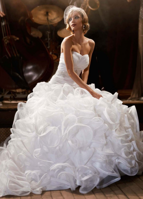 Best Ball Gown Wedding Dresses At Oyeahbridal'