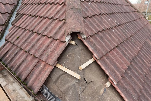 Company Logo For Aztec Roofing'