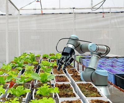 Agricultural Robots and Mechatronics Market