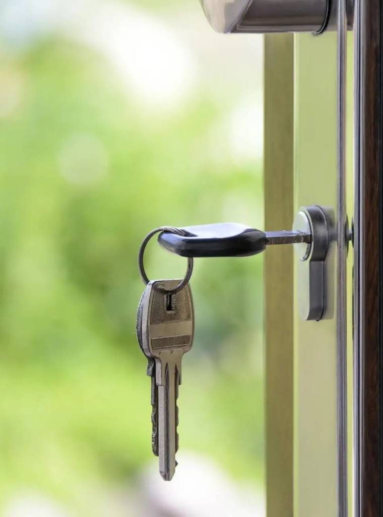 Company Logo For Vamonos Lock & Key'