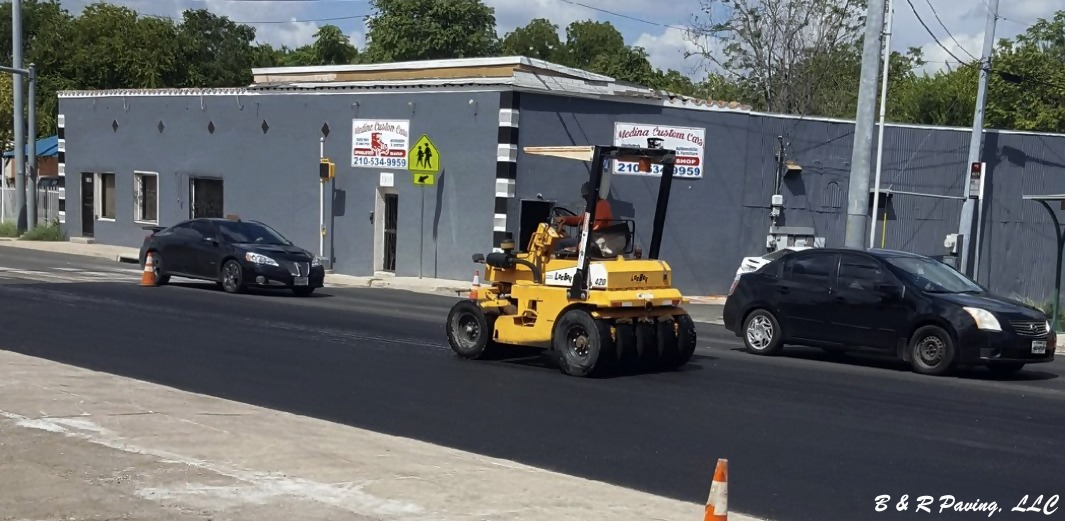 Company Logo For B &amp;amp; R Paving, LLC.'