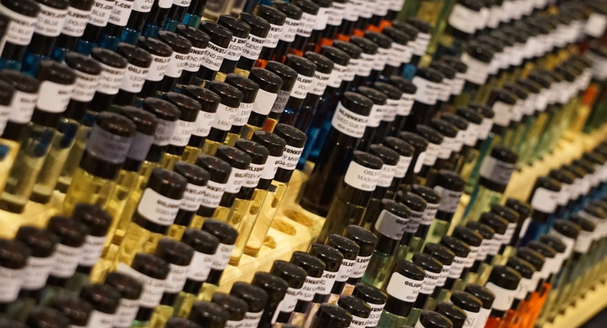 Company Logo For Oils Unkut'