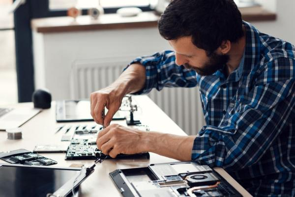 Amplifier Repair'