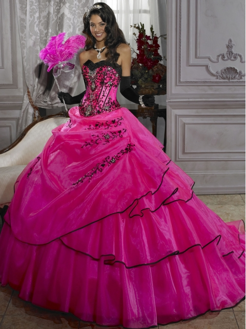 Luxurious Quinceanera Dresses from Bridal-buy.com Offered'