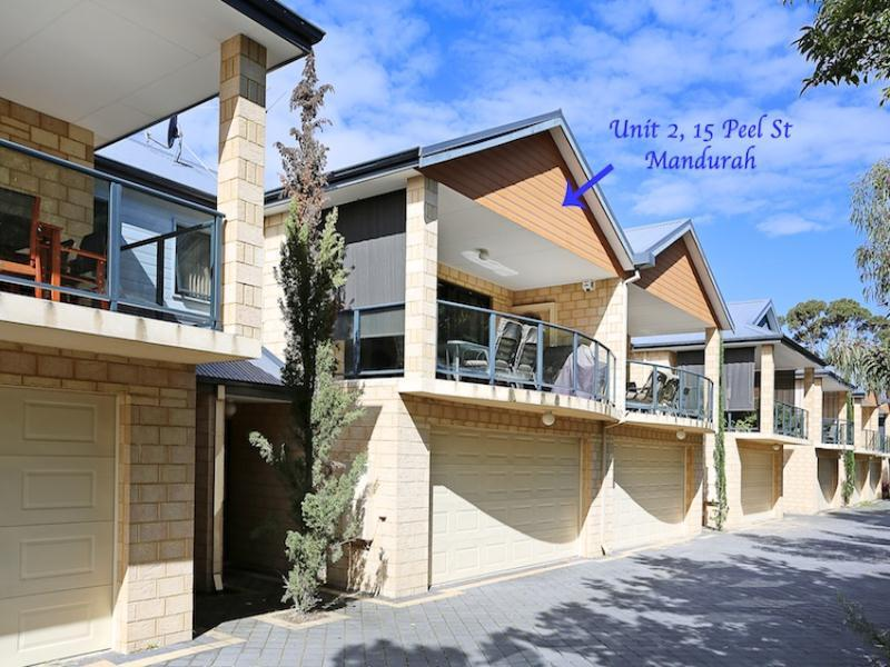 Company Logo For realestatesagent'