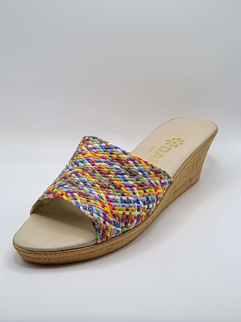 Company Logo For Beverly Heels Daisy Shoes'