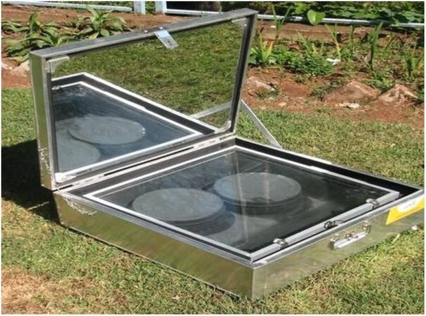 Solar Cooker