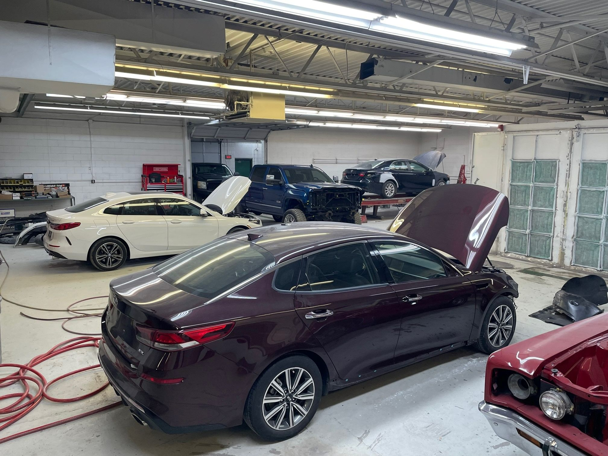 Auto Body Repairs & Painting'