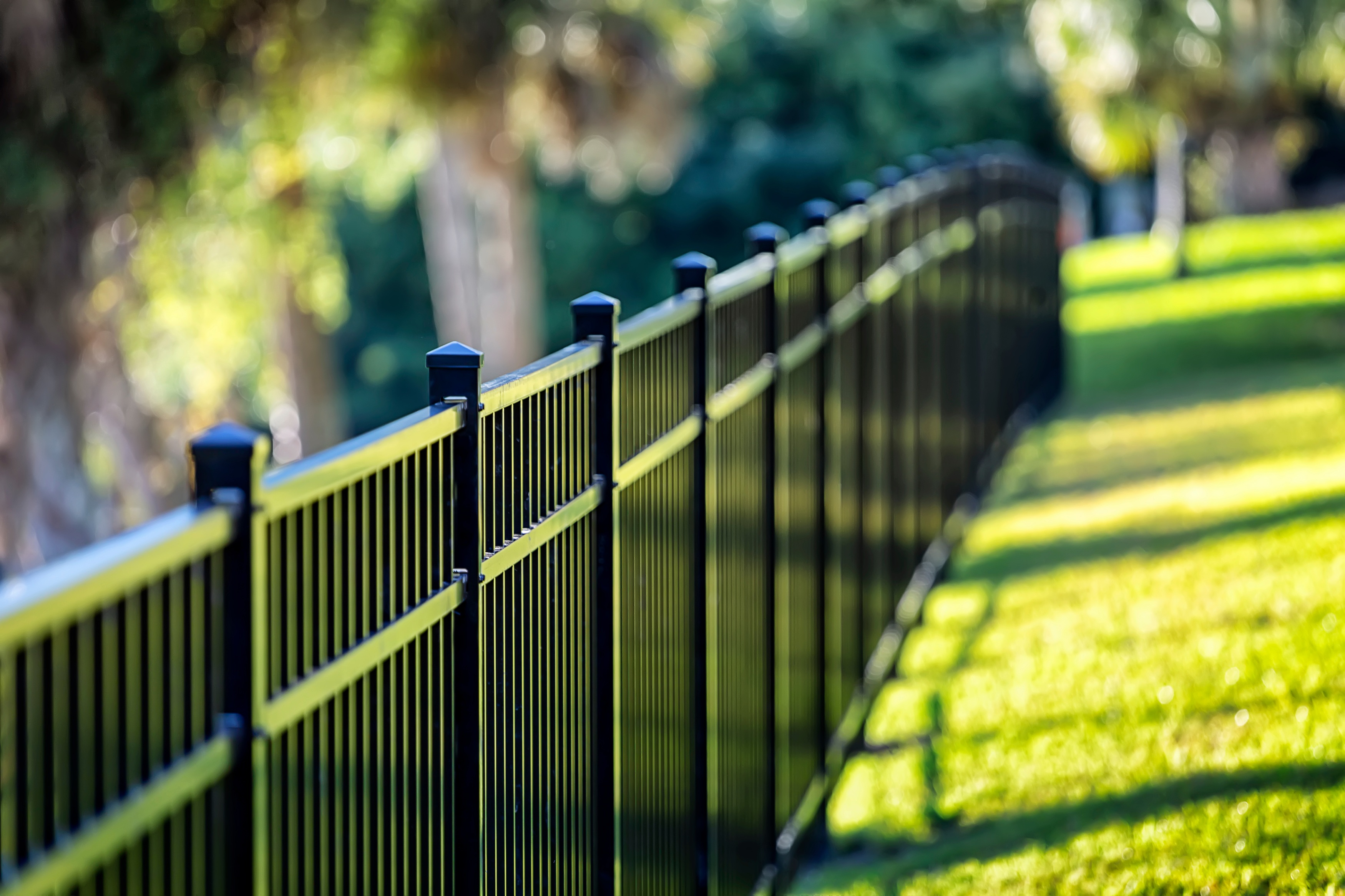 Commercial Fence'