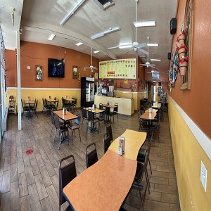 Los Caporales Taqueria