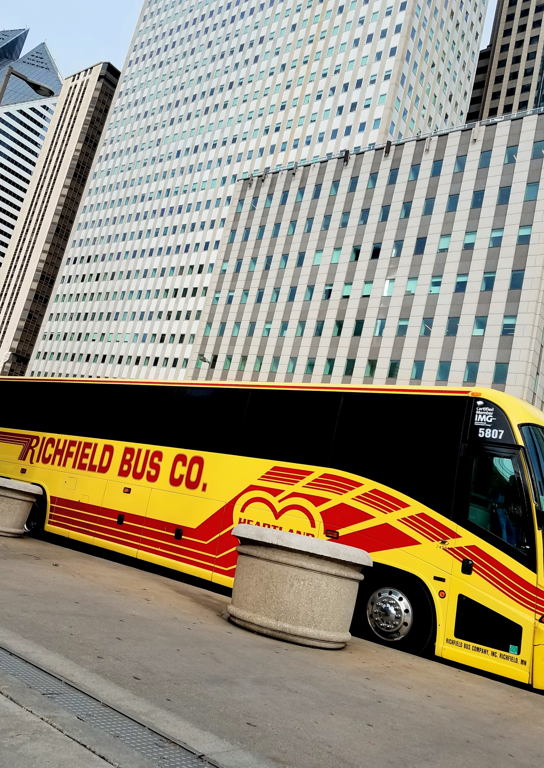 Company Logo For Richfield Bus Company'