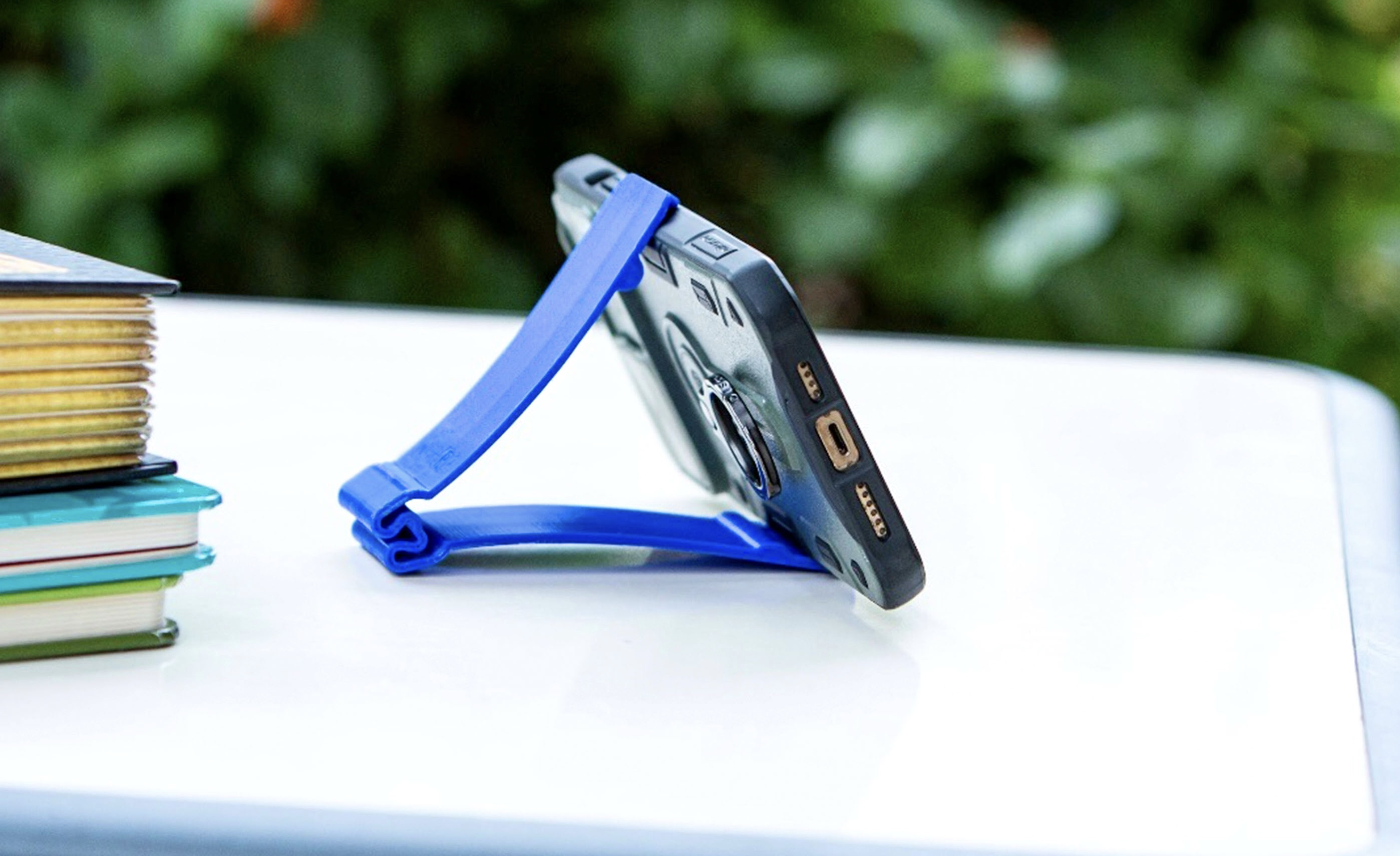 GatorGrip Blue - Outdoor Table