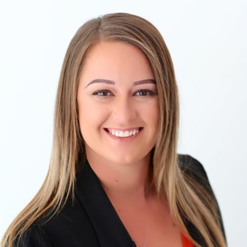 Farmers Insurance - Jennifer Rich Logo