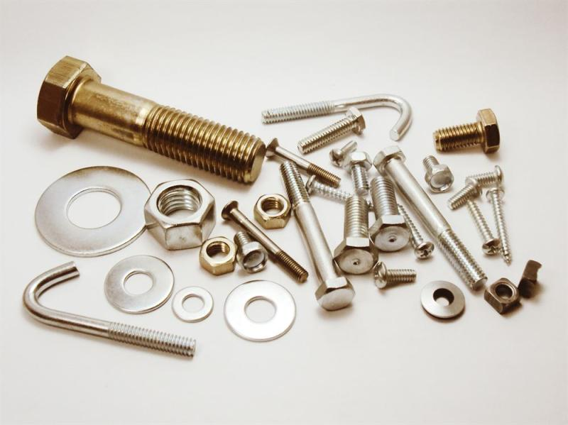 Industrial Fasteners Market