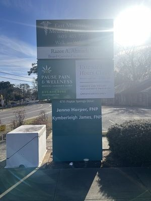 Company Logo For Pause Pain & Wellness'