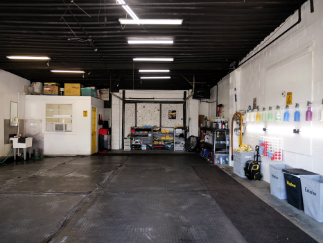 Company Logo For Suds Detailing'