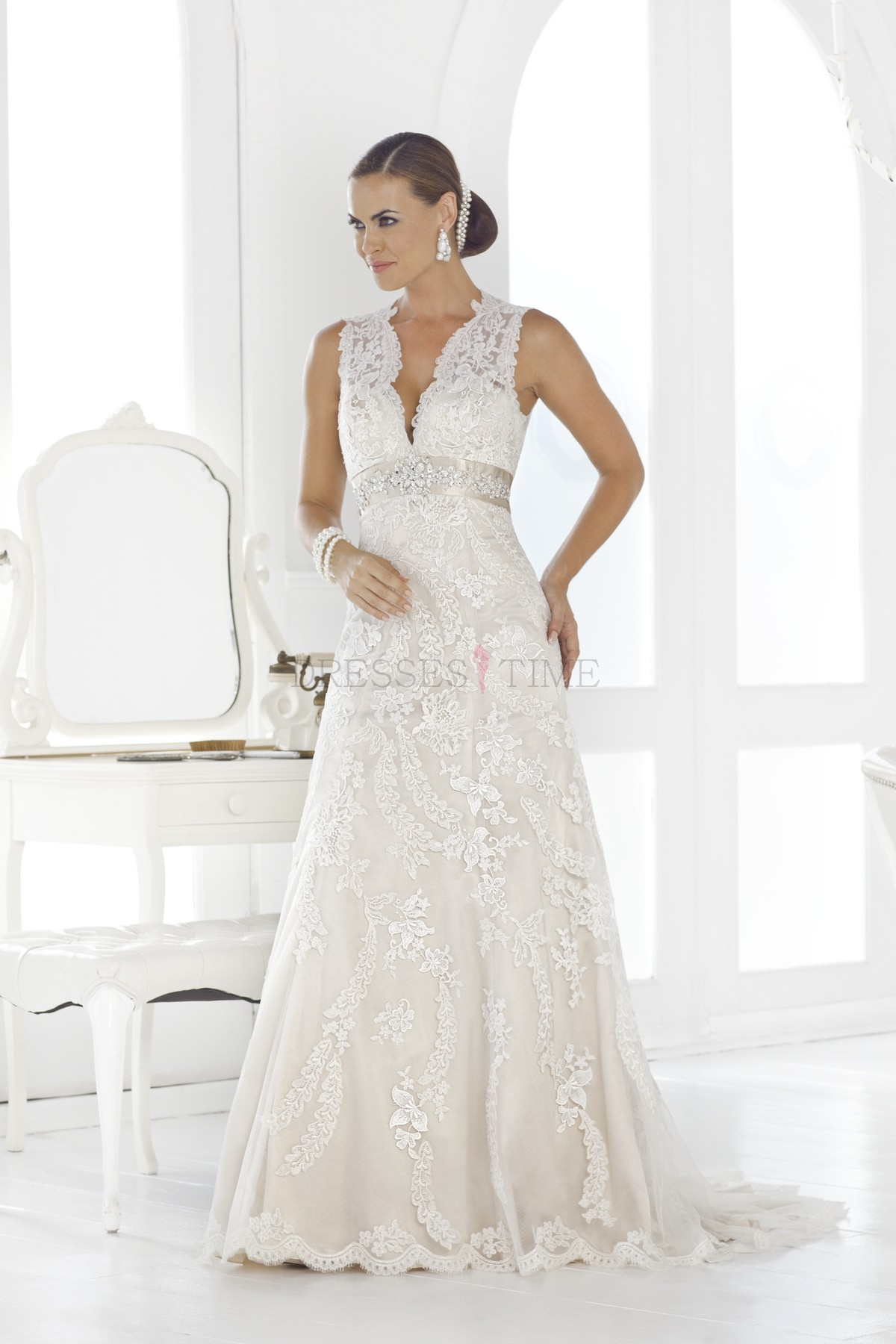 Hot Lace Wedding Dress Collection at Dressestime.com'