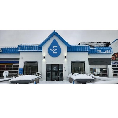 Company Logo For Everclean Car Wash & Oil Change'