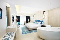 Far East Hospitality 2'