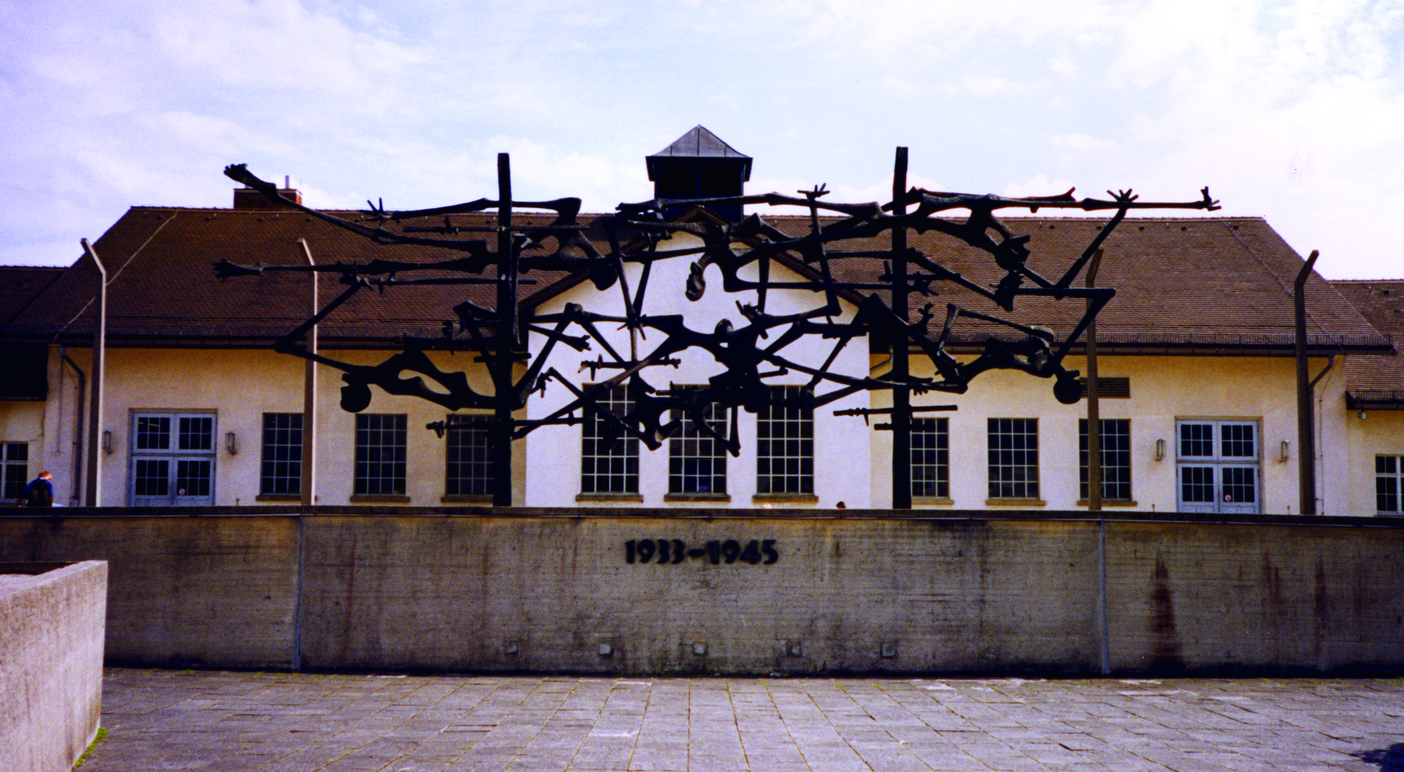 dachau memorial