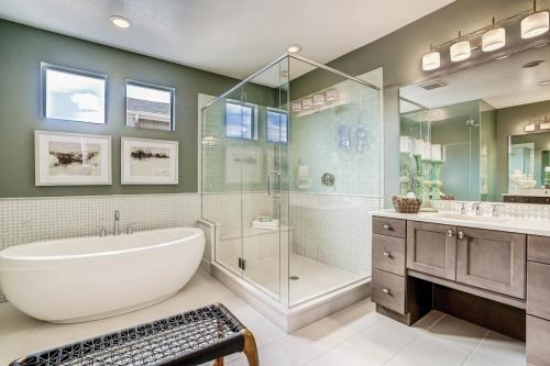 Todhunter Glass Inc'