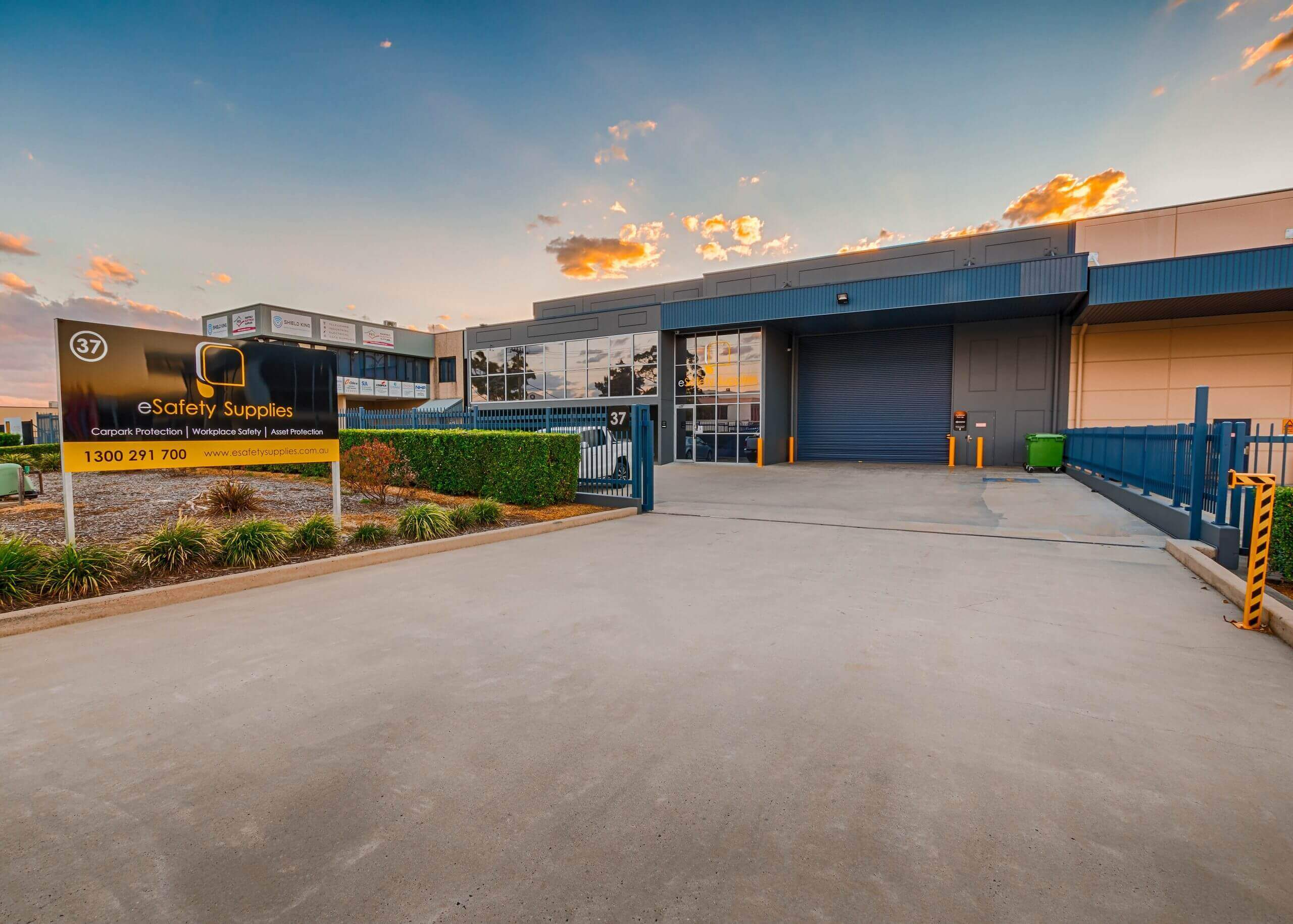 Workplace Safety Signs'