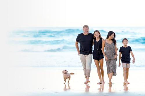 Company Logo For NewVision Clinics'