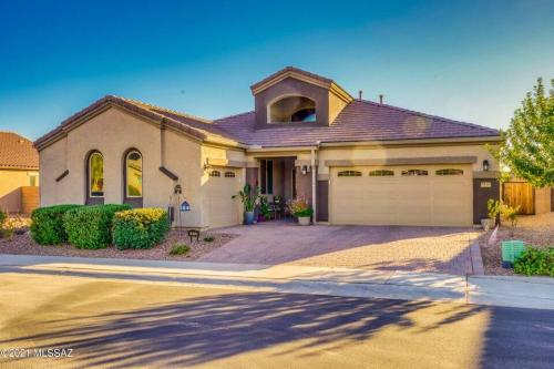 Cheryl and Mark Hepner Real Estate Agents in Tucson AZ'