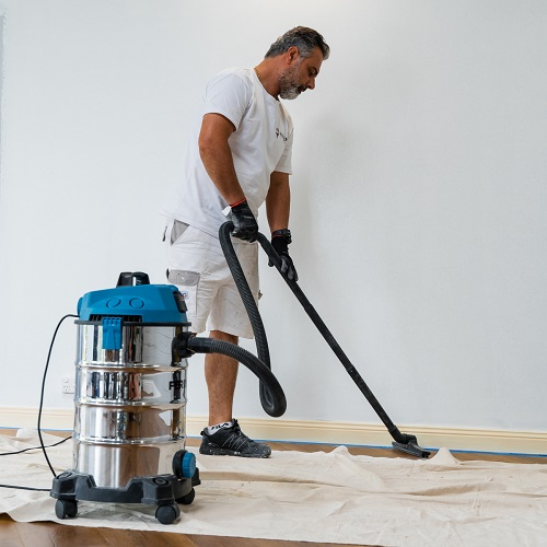 Company Logo For Master of Paint'