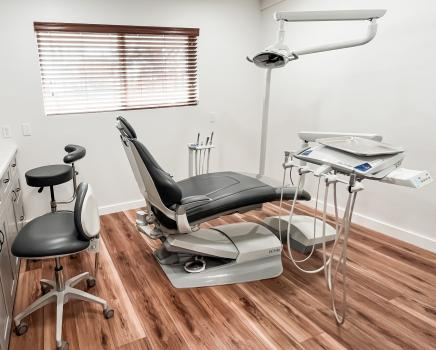 Company Logo For Hunt Dentistry'