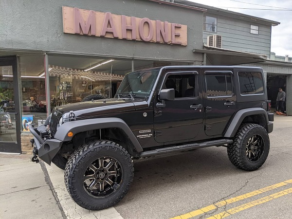 Company Logo For Mahone Tire Service'