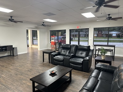 Company Logo For Royalty Auto Service'