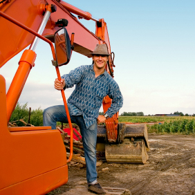 Tractor Repair Shop'