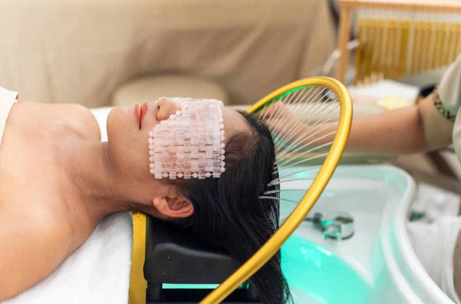 Head Spa Massage at Chandee'