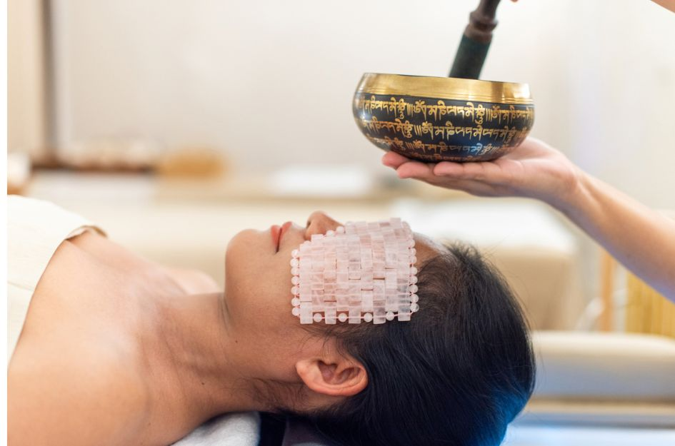 ASMR Tibetan Sounding Bowl during Head Spa Massage'