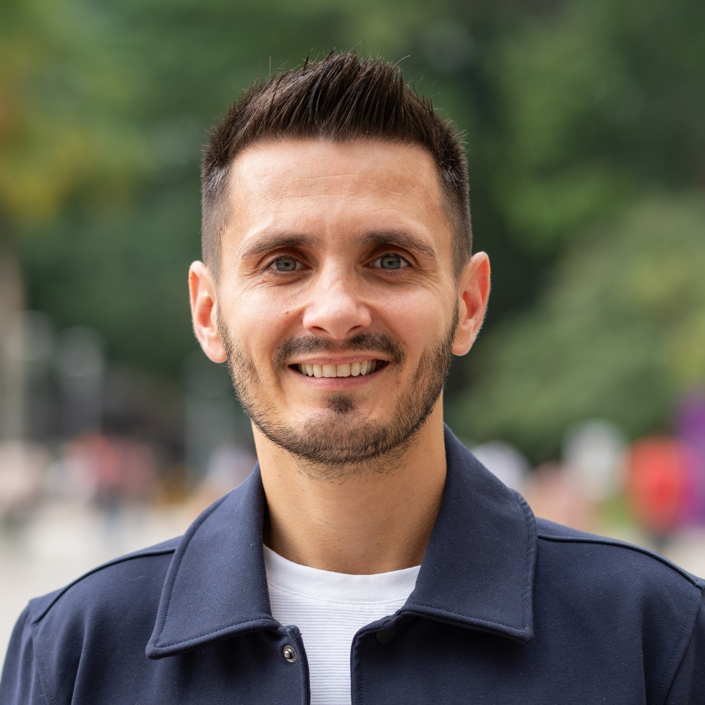 Ross Crawford, Managing Director'